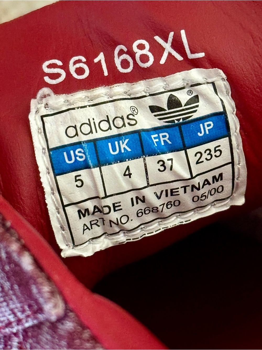 Women’s Adidas Shoes | #U15 - Picture 8 of 14